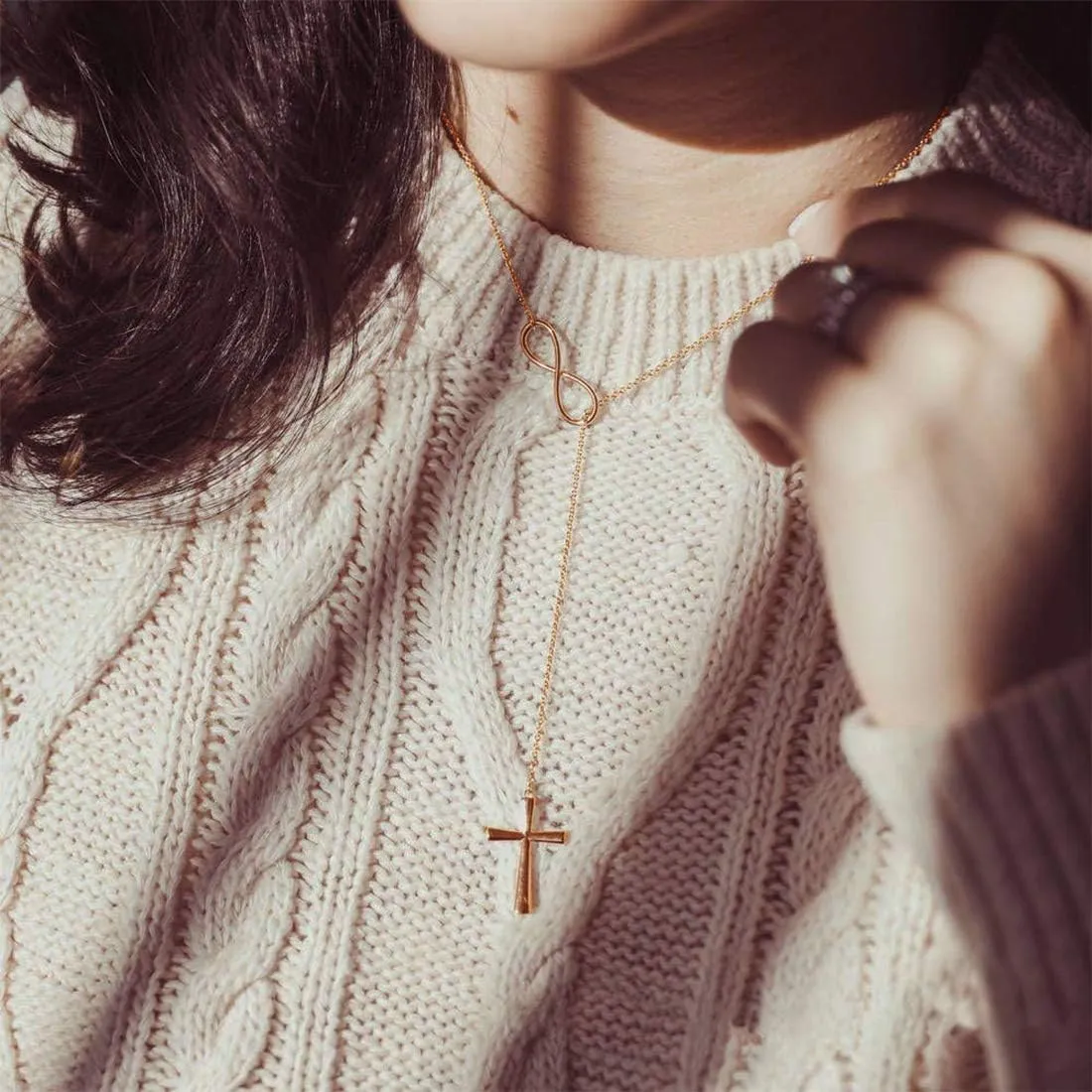 MOMOL Cross Necklace for Women 18K Gold Plated Stainless Steel Delicate Tiny Cross Pendant Necklace Christian Religious Necklace