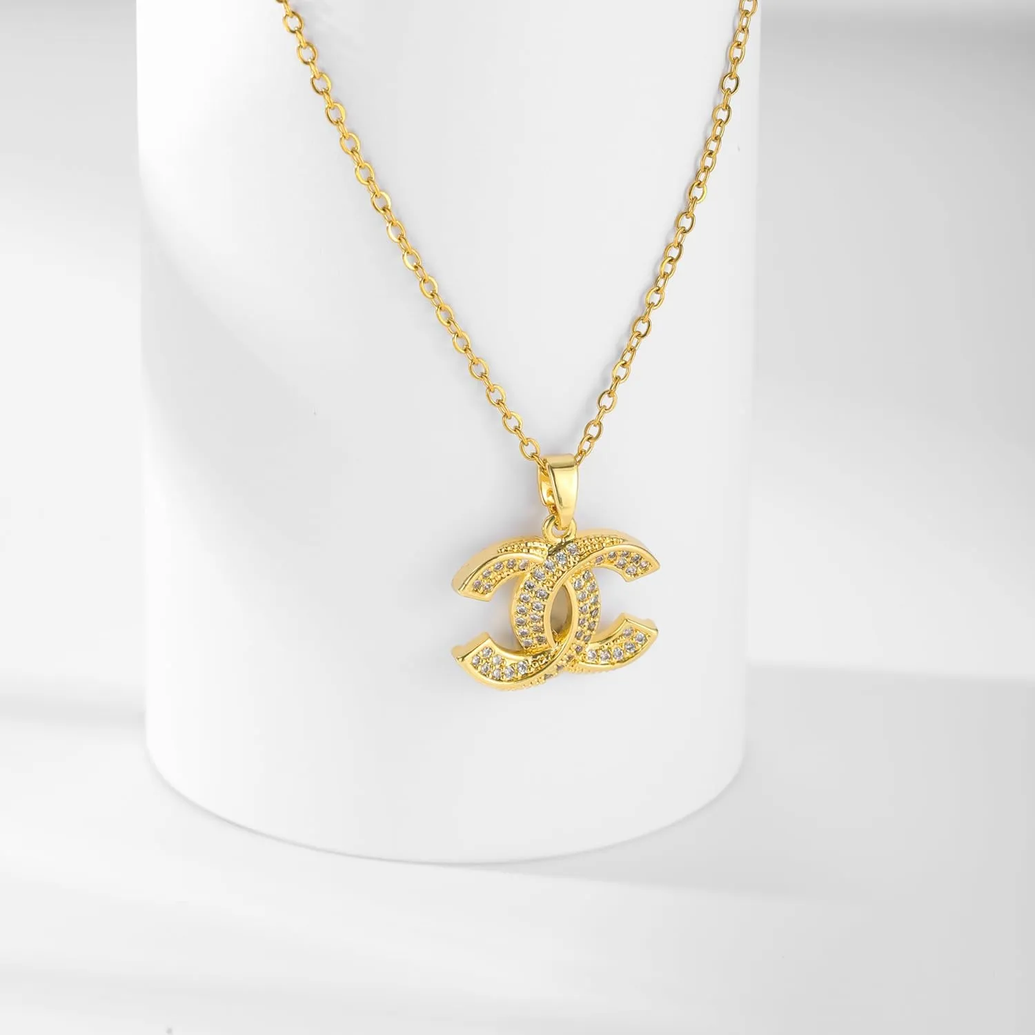 Stylish CZ Letter Necklace - 18K Gold Plated Women's Gift Idea - Women's Jewelry Accessory